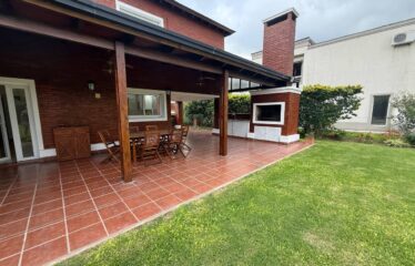 Casa en Cadaqués, Funes Hills