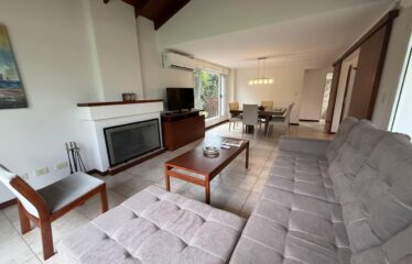 Casa en Cadaqués, Funes Hills