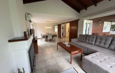 Casa en Cadaqués, Funes Hills