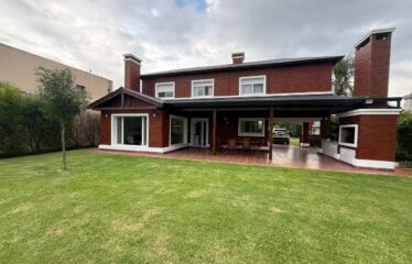 Casa en Cadaqués, Funes Hills