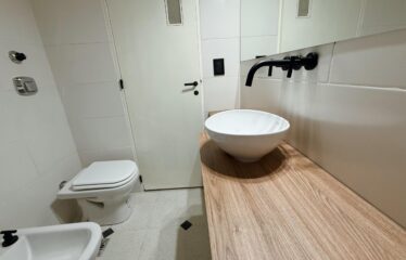 Departamento en Laprida al 500