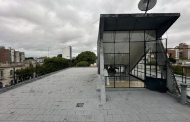 Departamento en Av. Pellegrini al 200