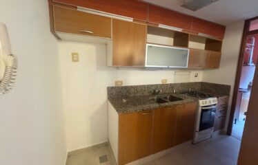 Departamento en Colón al 1400