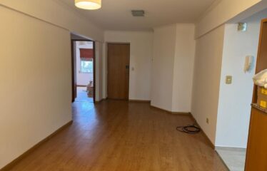 Departamento en Colón al 1400