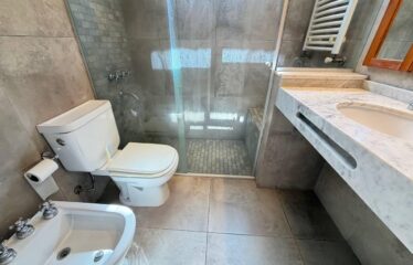 Casa en Miraflores, Funes Hills