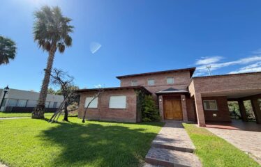 Casa en Miraflores, Funes Hills