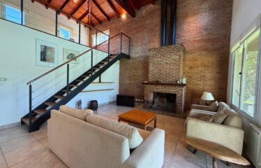 Casa en Miraflores, Funes Hills