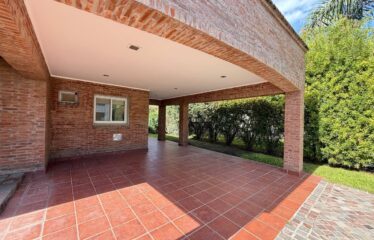 Casa en Miraflores, Funes Hills