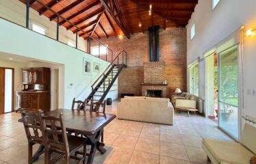 Casa en Miraflores, Funes Hills