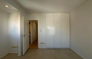 Departamento en Brown al 2000