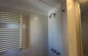 Departamento en Brown al 2000