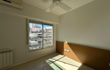 Departamento en Brown al 2000