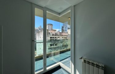 Departamento en Brown al 2000