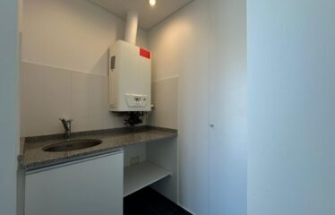 Departamento en Brown al 2000