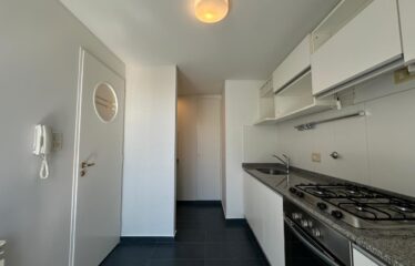 Departamento en Brown al 2000