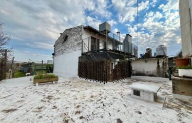 Casa en Saavedra al 2500