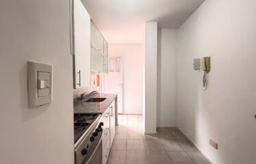 Departamento en Alvear al 1000