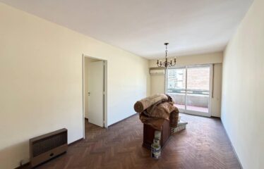 Departamento en Maipú al 1200