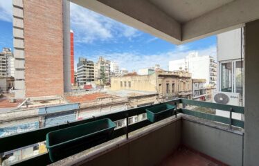 Departamento en Maipú al 1200
