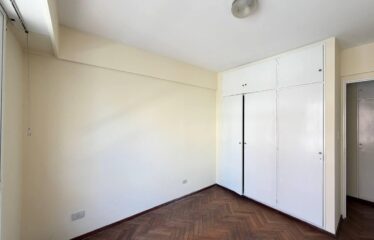 Departamento en Maipú al 1200