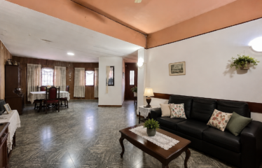 Casa en Saavedra al 2500