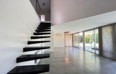 Casa en Miraflores, Funes Hills