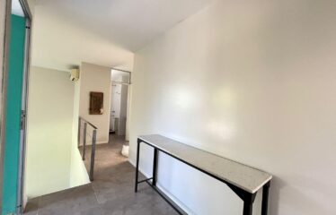 Casa en Miraflores, Funes Hills
