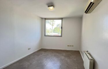 Casa en Miraflores, Funes Hills