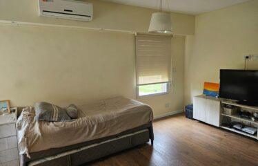 Casa en Miraflores, Funes Hills