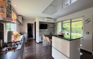Casa en Miraflores, Funes Hills