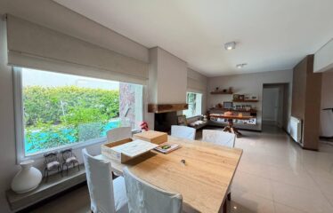 Casa en Miraflores, Funes Hills