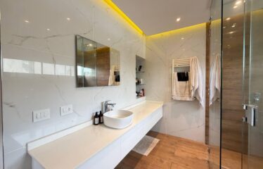 Casa en Miraflores, Funes Hills