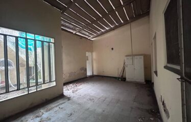 Departamento de pasillo en Dean Funes al 1200