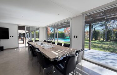Casa en Miraflores, Funes Hills