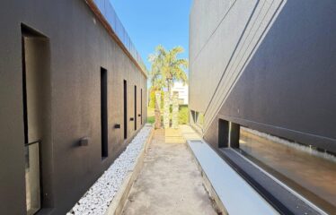 Casa en Miraflores, Funes Hills