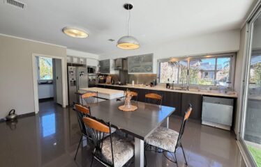 Casa en Miraflores, Funes Hills