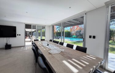 Casa en Miraflores, Funes Hills