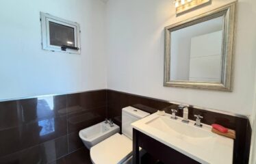 Casa en Miraflores, Funes Hills