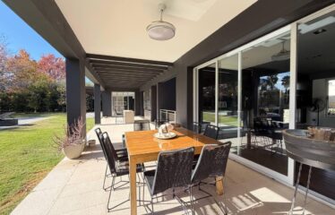 Casa en Miraflores, Funes Hills