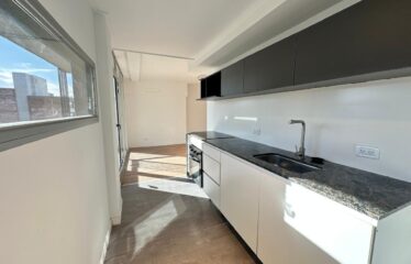 Departamento en Alem al 1500