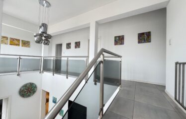 Casa en Miraflores, Funes Hills
