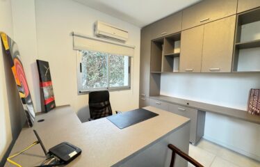 Casa en Miraflores, Funes Hills