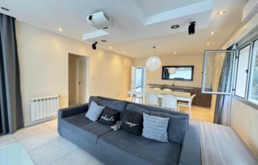 Casa en Miraflores, Funes Hills