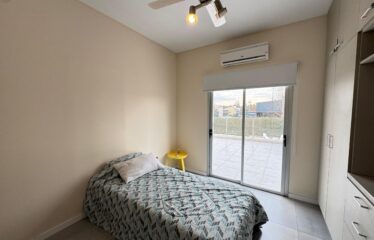Casa en Miraflores, Funes Hills