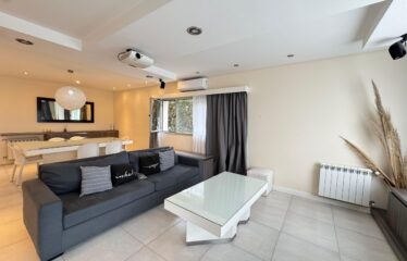 Casa en Miraflores, Funes Hills