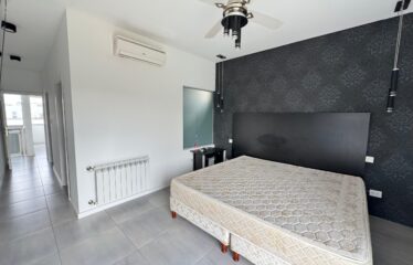 Casa en Miraflores, Funes Hills