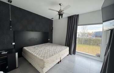 Casa en Miraflores, Funes Hills