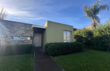 Casa en Miraflores, Funes Hills