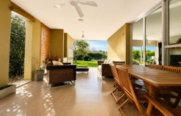 Casa en Miraflores, Funes Hills