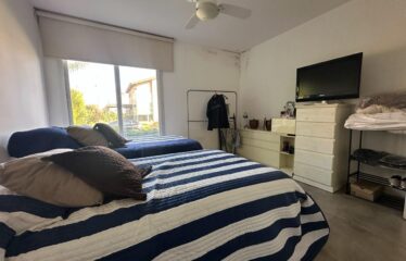 Casa en Miraflores, Funes Hills